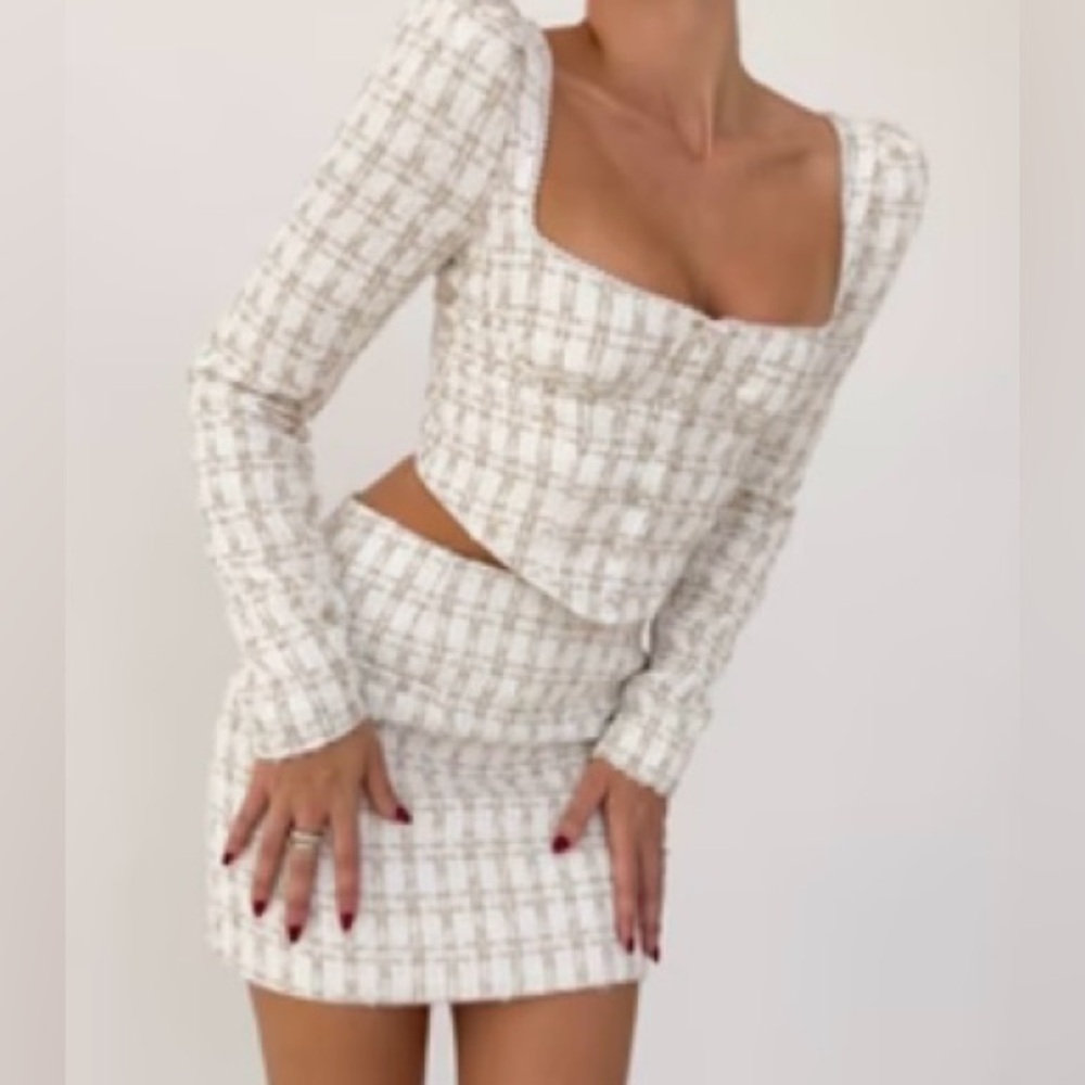 NWT Rumored Charlotte Top & Coco Mini Skirt Set in Pearl Shimmer Tweed, Size M